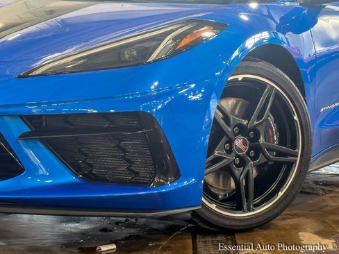 Used 2024 Chevrolet Corvette Stingray Premium Cpe w/ Z51 Performance Package image 5