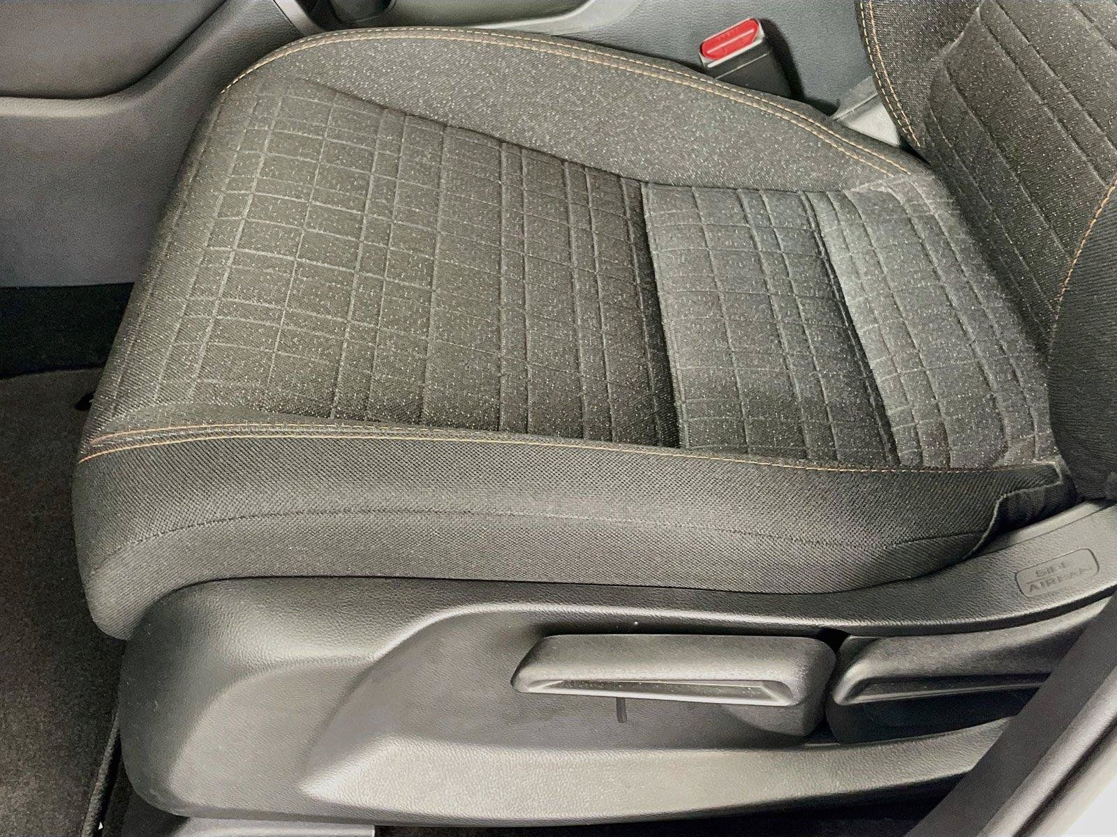 Certified 2025 Honda HR-V Sport image 23