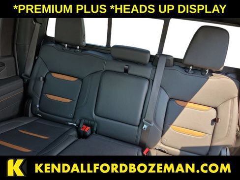 Used 2025 GMC Sierra 2500 AT4 w/ AT4 Premium Plus Package AWD/4WD image 13