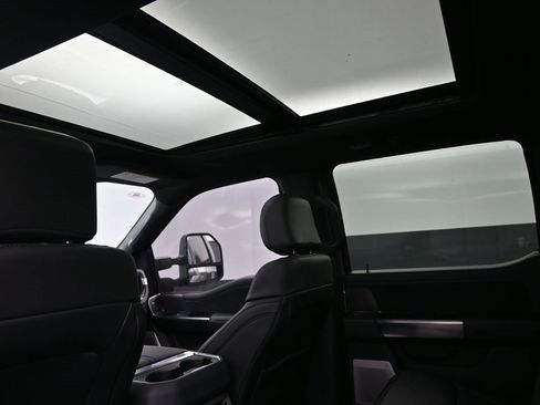 New 2026 Ford F350 Platinum image 23