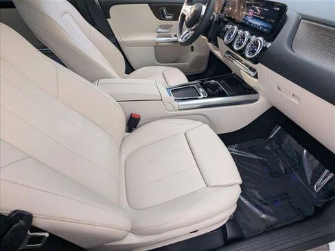 Used 2026 Mercedes-Benz GLA 250 image 21