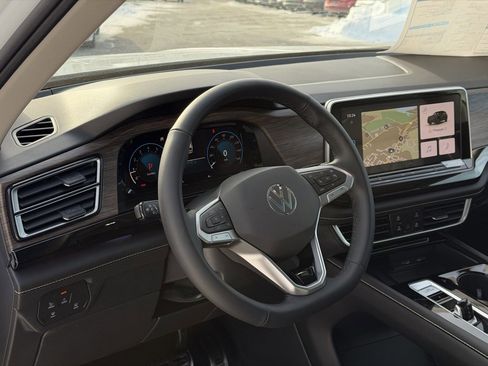 New 2026 Volkswagen Atlas SEL Premium R-Line image 21