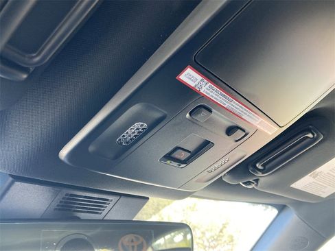 New 2026 Toyota Camry Hybrid image 27