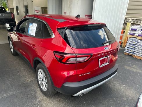 Used 2023 Ford Escape Active w/ Cold Weather Package FWD image 6