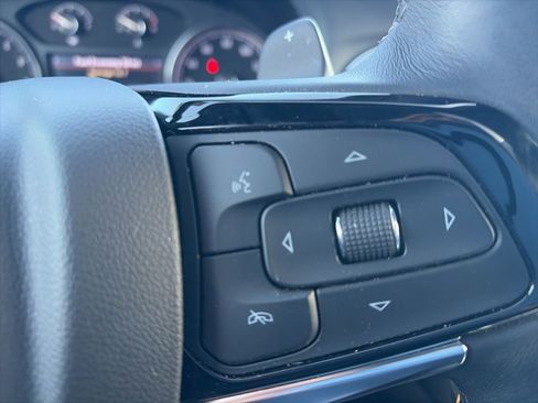 Used 2023 Buick Enclave Essence w/ Experience Buick Package image 16