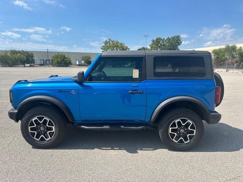 Used 2022 Ford Bronco Black Diamond AWD/4WD image 4