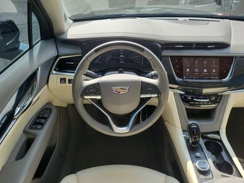New 2024 Cadillac XT6 Premium Luxury w/ Technology Package image 8