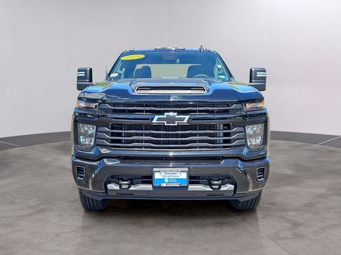 Used 2024 Chevrolet Silverado 2500 Custom w/ Custom Value Package AWD/4WD image 27