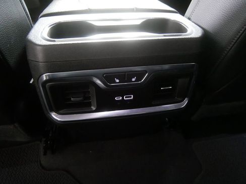 Used 2024 GMC Sierra 1500 Denali w/ Denali Reserve Package AWD/4WD image 24