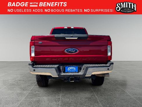 Used 2019 Ford F350 Lariat w/ Lariat Value Package AWD/4WD image 7
