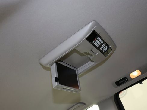 Used 2016 Honda Odyssey SE image 30