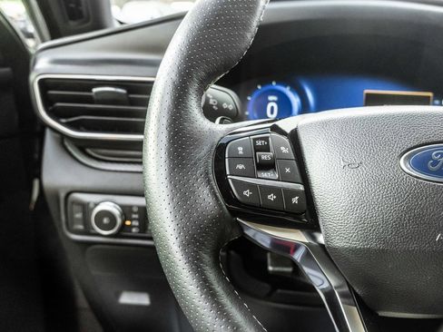 Used 2022 Ford Explorer ST w/ ST Street Pack image 28