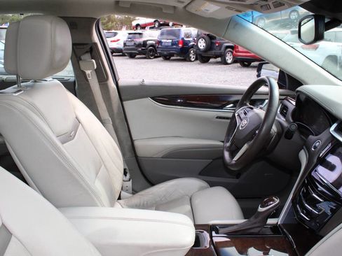Used 2013 Cadillac XTS Platinum image 11