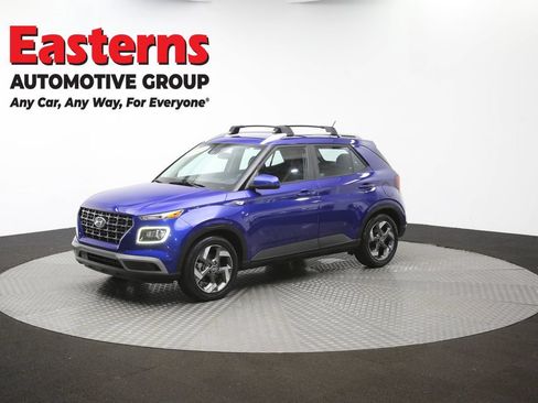Used 2023 Hyundai Venue Limited FWD image 54