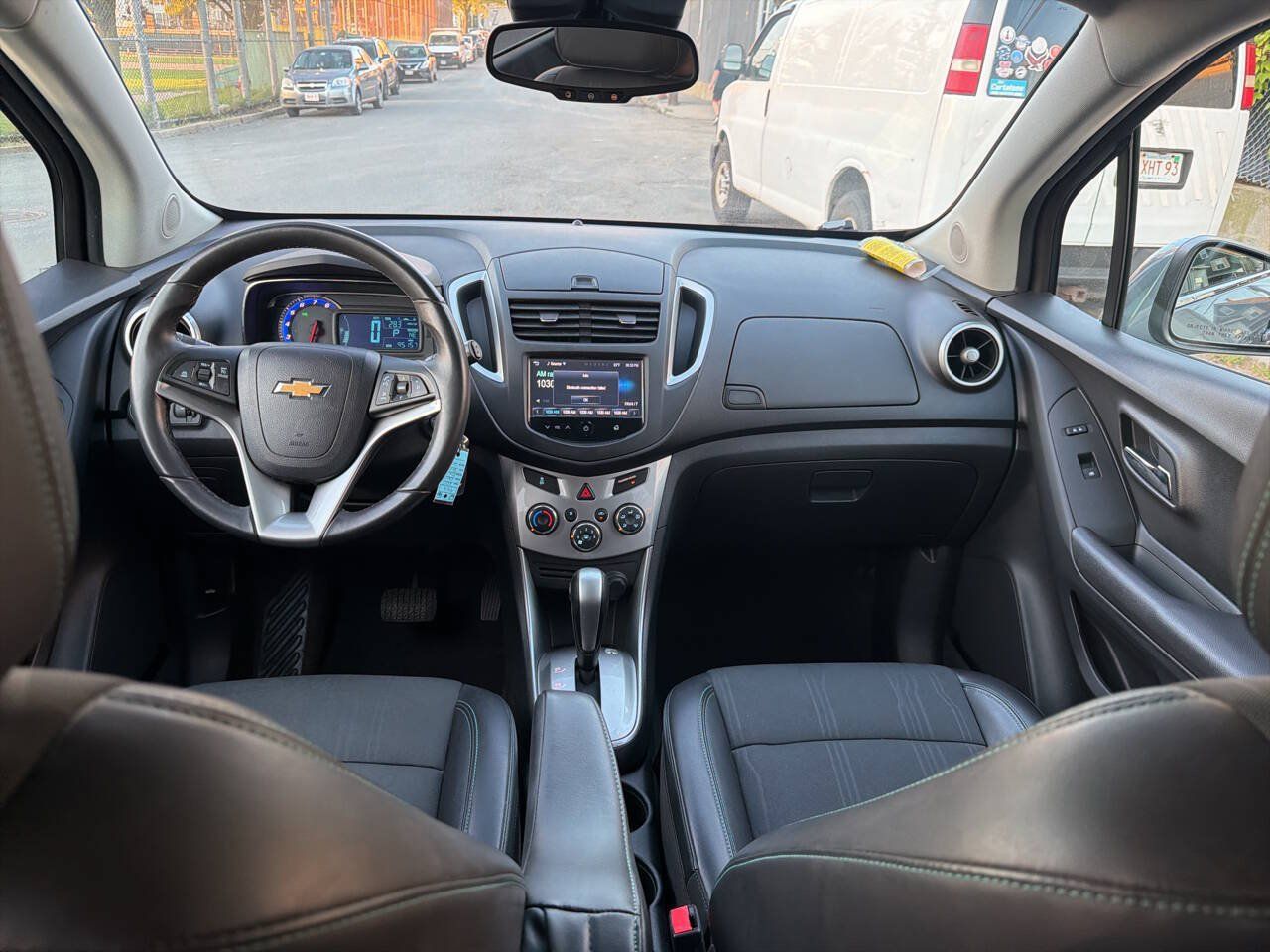 Used 2015 Chevrolet Trax LT w/ LT Plus Package AWD/4WD image 11