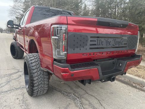 Used 2019 Ford F250 Lariat AWD/4WD image 4