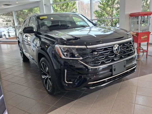 New 2026 Volkswagen Atlas Cross Sport SEL Premium R-Line image 4