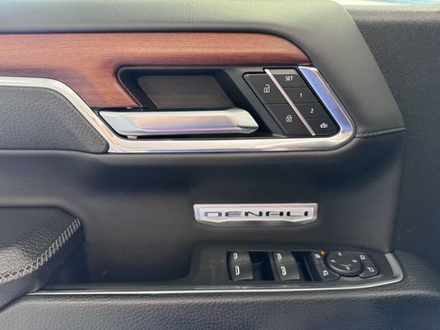 Certified 2023 GMC Sierra 1500 Denali w/ Technology Package AWD/4WD image 26