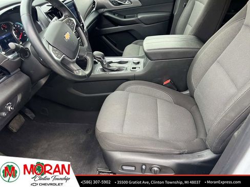 Certified 2023 Chevrolet Traverse LT image 16