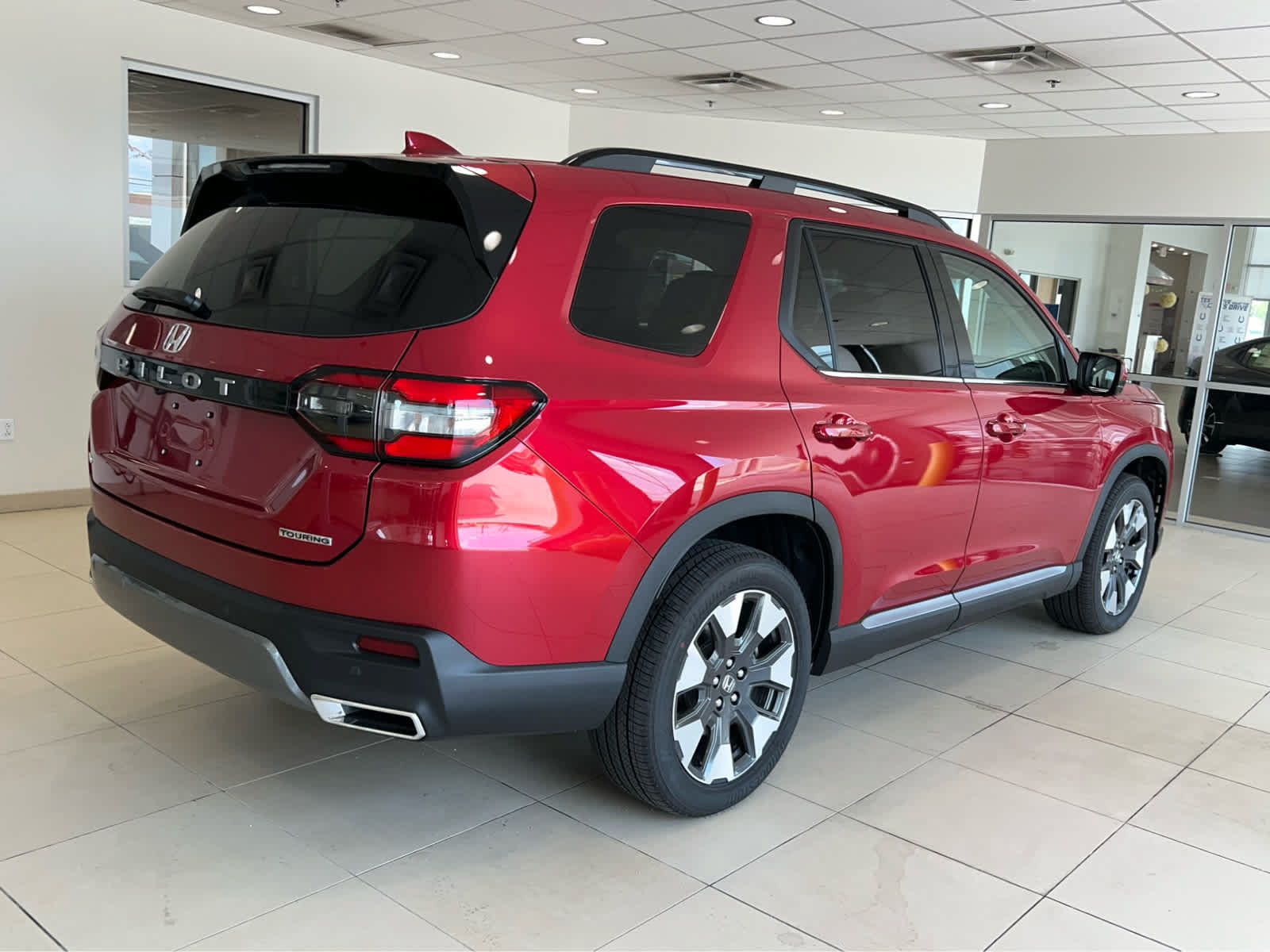 New 2026 Honda Pilot Touring image 6