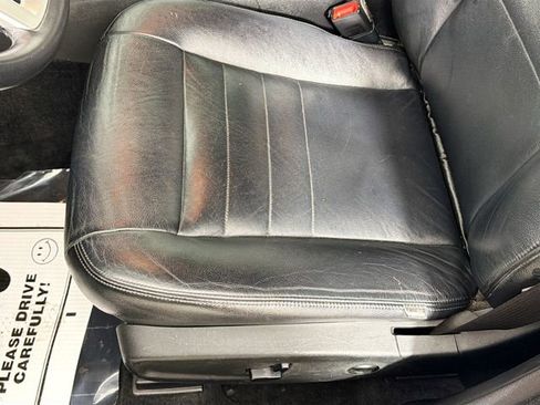 Used 2014 Dodge Charger SXT image 18