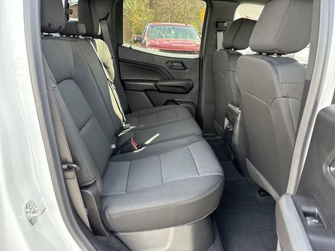 New 2026 Chevrolet Colorado W/T image 27