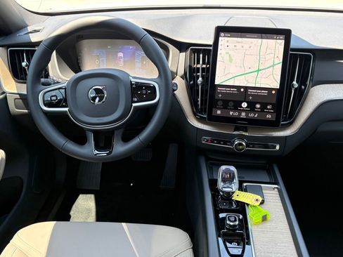 New 2026 Volvo XC60 B5 Core w/ Protection Package Premier AWD/4WD image 11