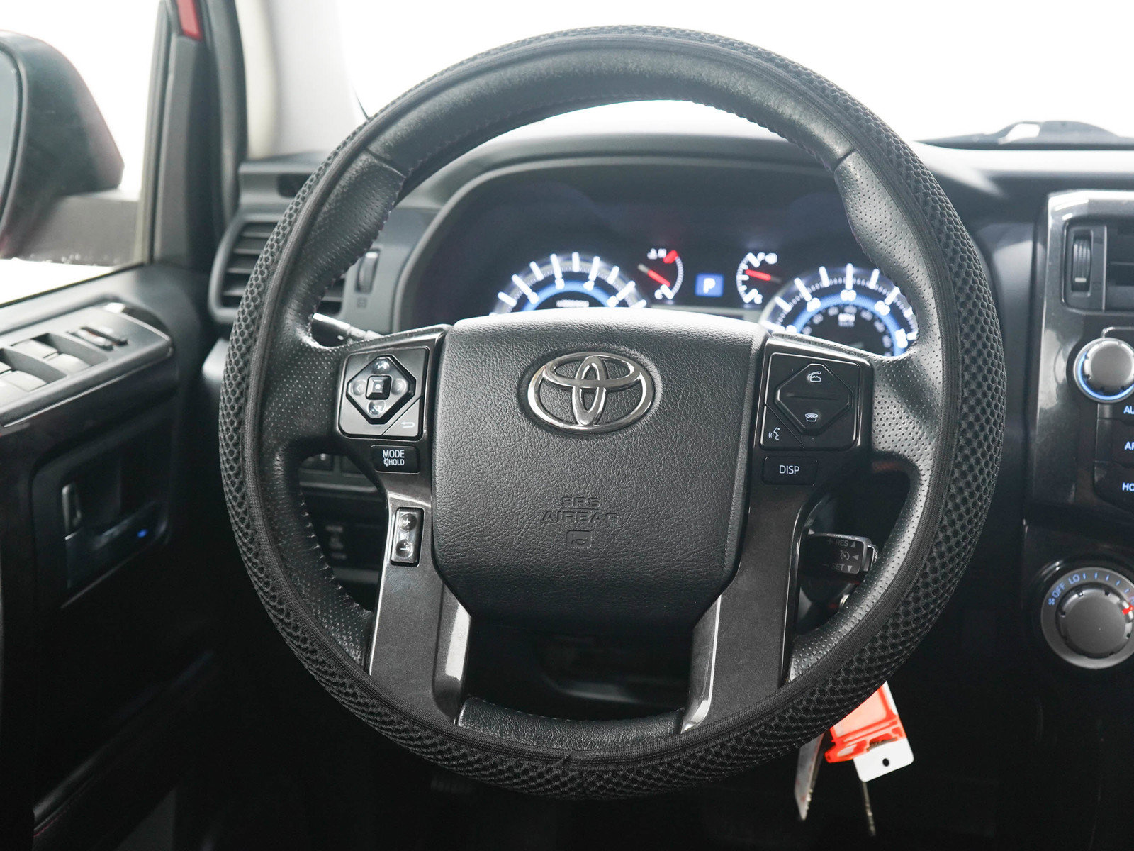 Used 2014 Toyota 4Runner Trail AWD/4WD image 16