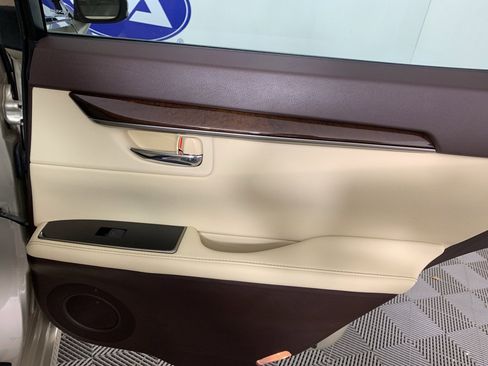 Used 2016 Lexus ES 350 Base image 36