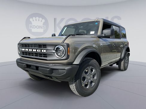 New 2025 Ford Bronco Big Bend image 1