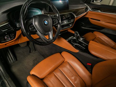 Used 2019 BMW 640i Gran Turismo xDrive w/ Luxury Package image 8