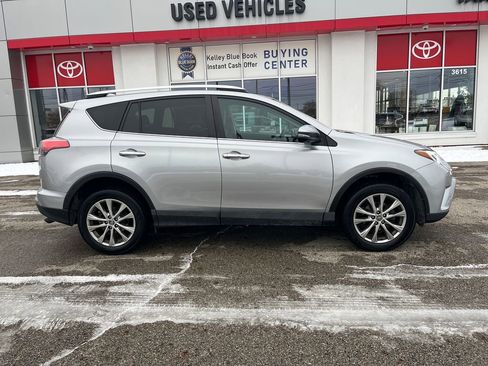 Certified 2016 Toyota RAV4 Limited image 6
