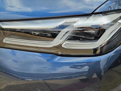 Certified 2023 BMW 530i image 13