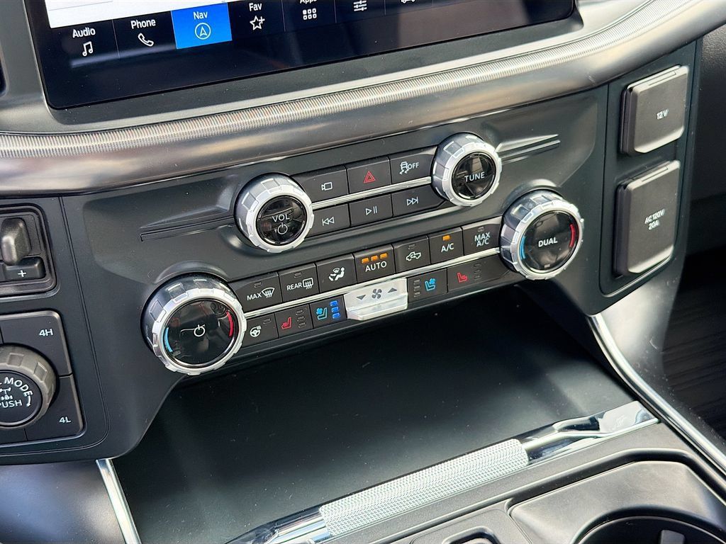 Used 2025 Ford F150 Raptor AWD/4WD image 16