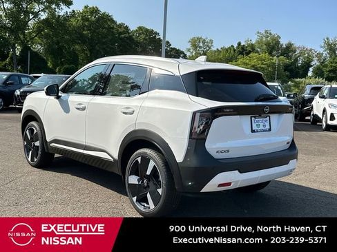 Used 2025 Nissan Kicks SR image 4