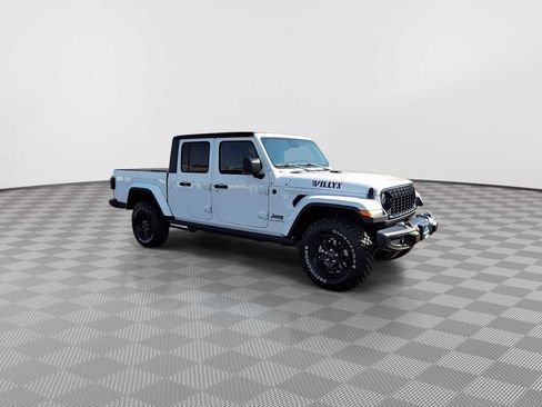 New 2025 Jeep Gladiator Sport image 2