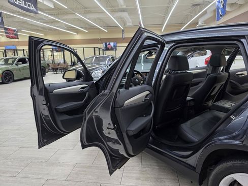 Used 2015 BMW X1 sDrive28i RWD image 15
