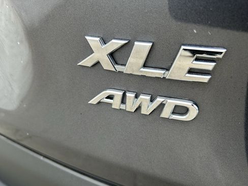 Certified 2023 Toyota RAV4 XLE Premium image 15