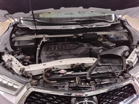 Used 2018 Acura MDX SH-AWD w/ Technology Package image 9