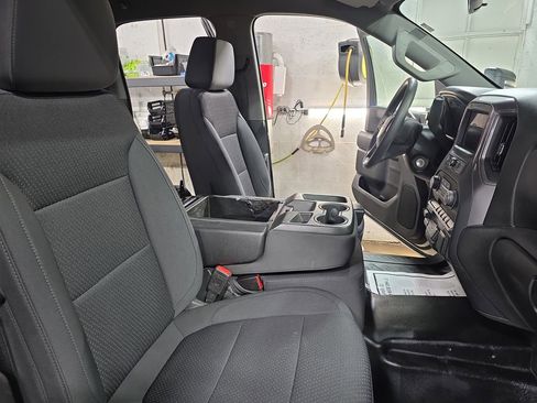 Used 2021 Chevrolet Silverado 2500 W/T w/ WT Convenience Package image 10