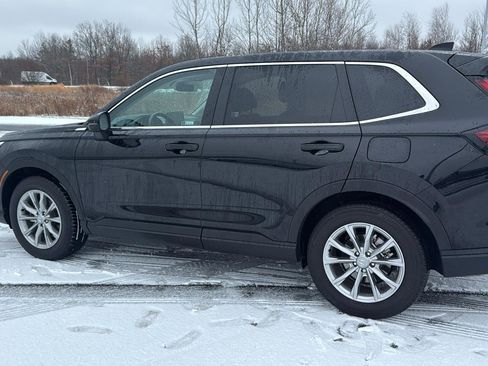 Used 2025 Honda CR-V EX-L image 11