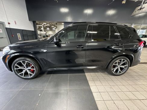 Used 2021 BMW X5 M50i w/ Executive Package image 36