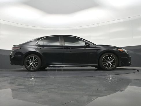 Used 2022 Toyota Camry SE w/ Audio Upgrade Package FWD image 28