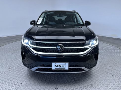 Used 2024 Volkswagen Taos SEL AWD/4WD image 30