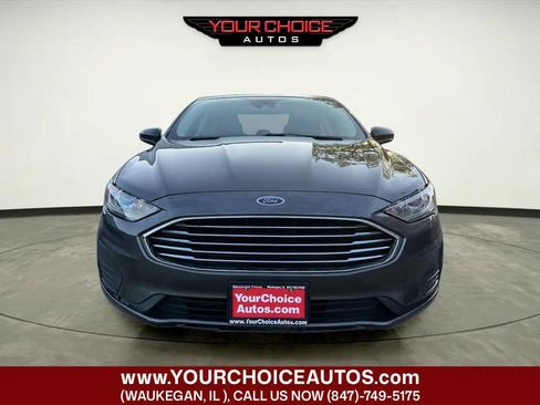 Used 2019 Ford Fusion SE FWD image 8