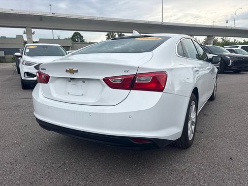 Used 2024 Chevrolet Malibu LT FWD image 3