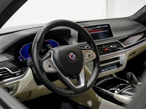 Used 2021 BMW ALPINA B7 xDrive image 15