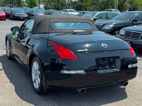 Used 2004 Nissan 350Z Touring RWD image 7