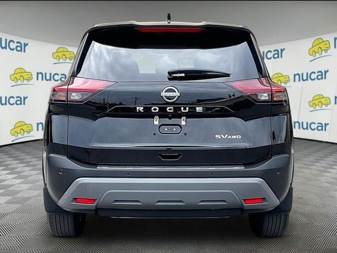 Used 2023 Nissan Rogue SV AWD/4WD image 5