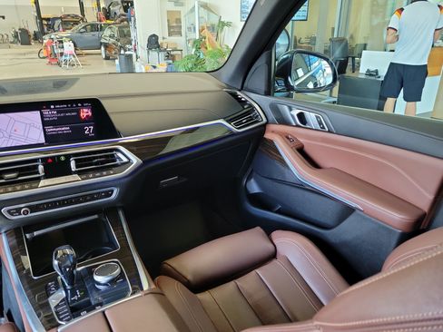 Used 2020 BMW X5 xDrive40i w/ Convenience Package AWD/4WD image 19